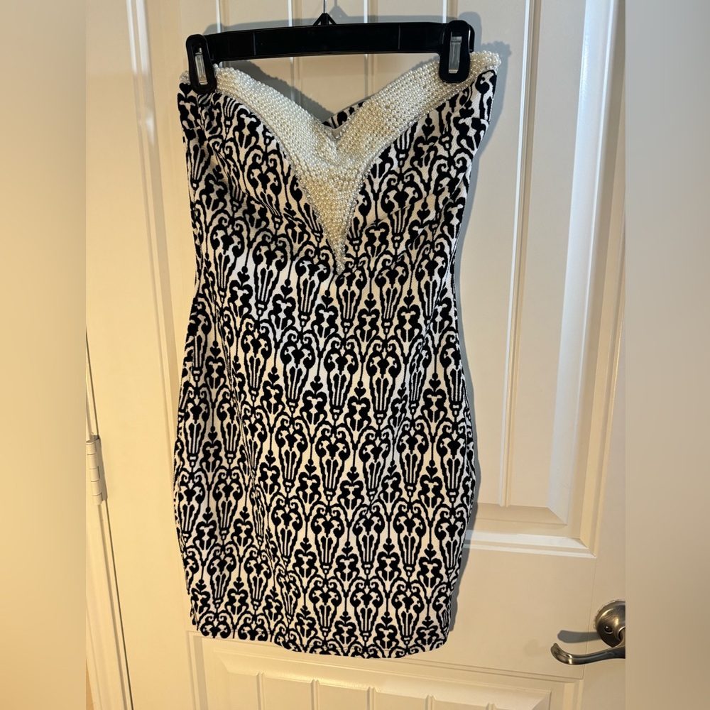 Cocktail Dress with pearl beading